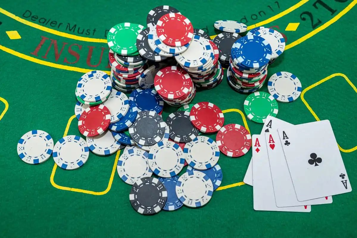 Phòng Live Casino trực tiếp với video dealer thật trên hk79